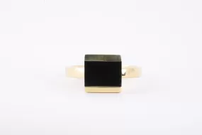 18k Yellow Gold Onyx Ring Size 7.75 (6.38g.)