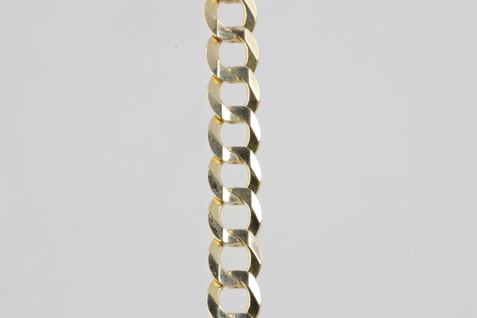 19.5" 14k Yellow Gold Curb Link Chain Necklace (20.45g.)