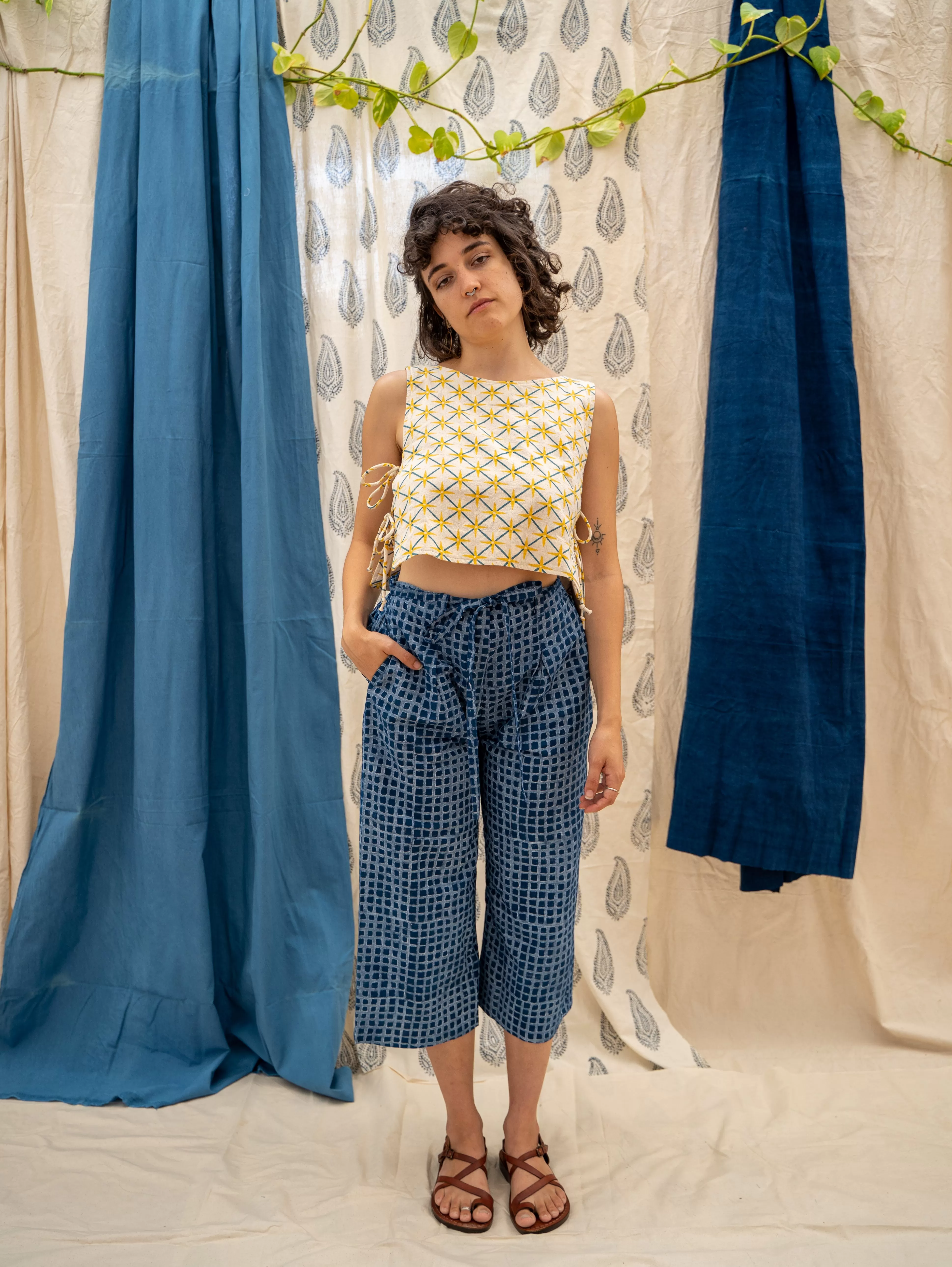 3/4 Tie Pants - Waffle Print