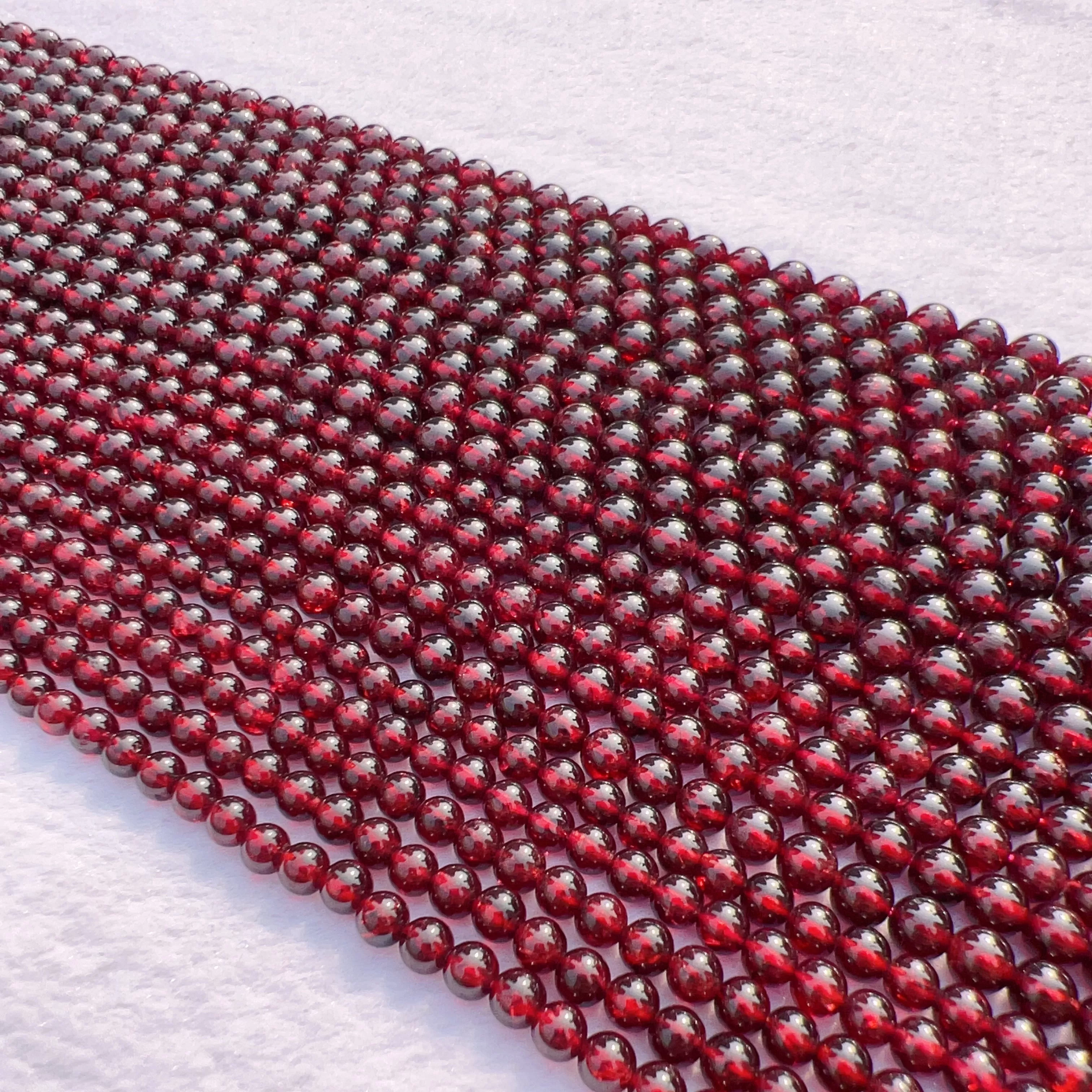 5 - 5.5mm Natural Almandine Red Garnet Round Bead Strands for DIY Jewelry Project