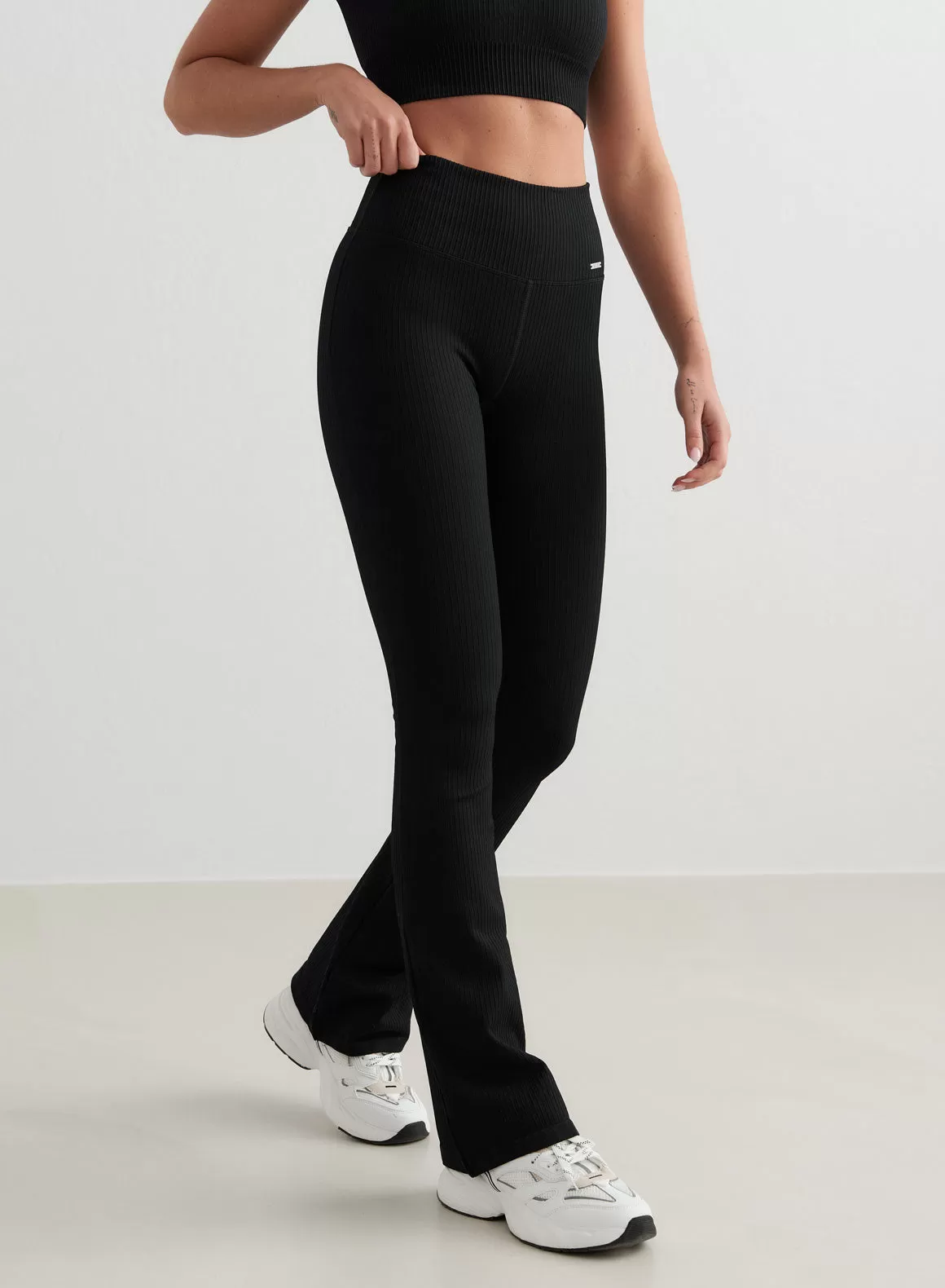 Black Ribbed Seamless Flare Tights