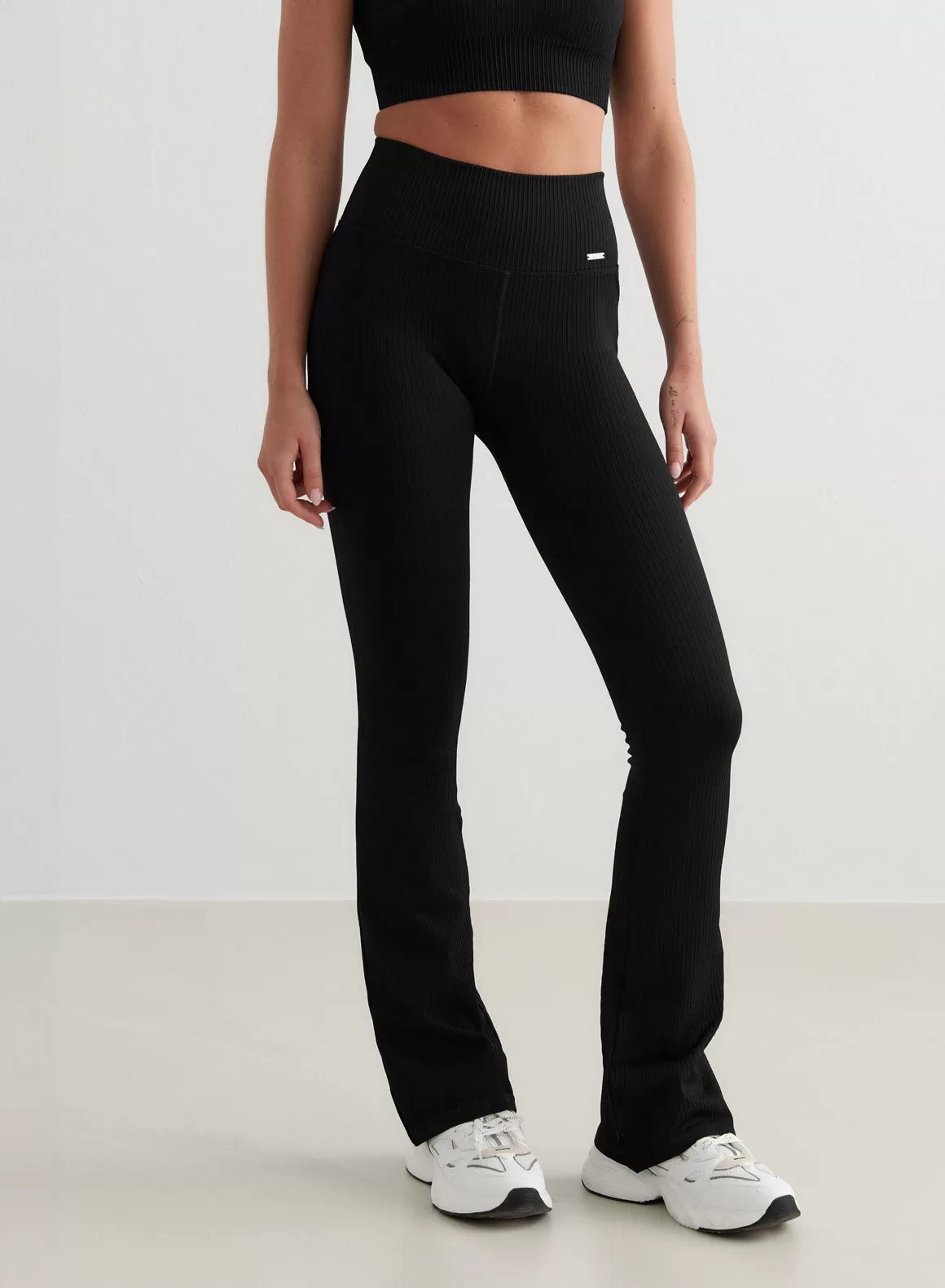 Black Ribbed Seamless Flare Tights