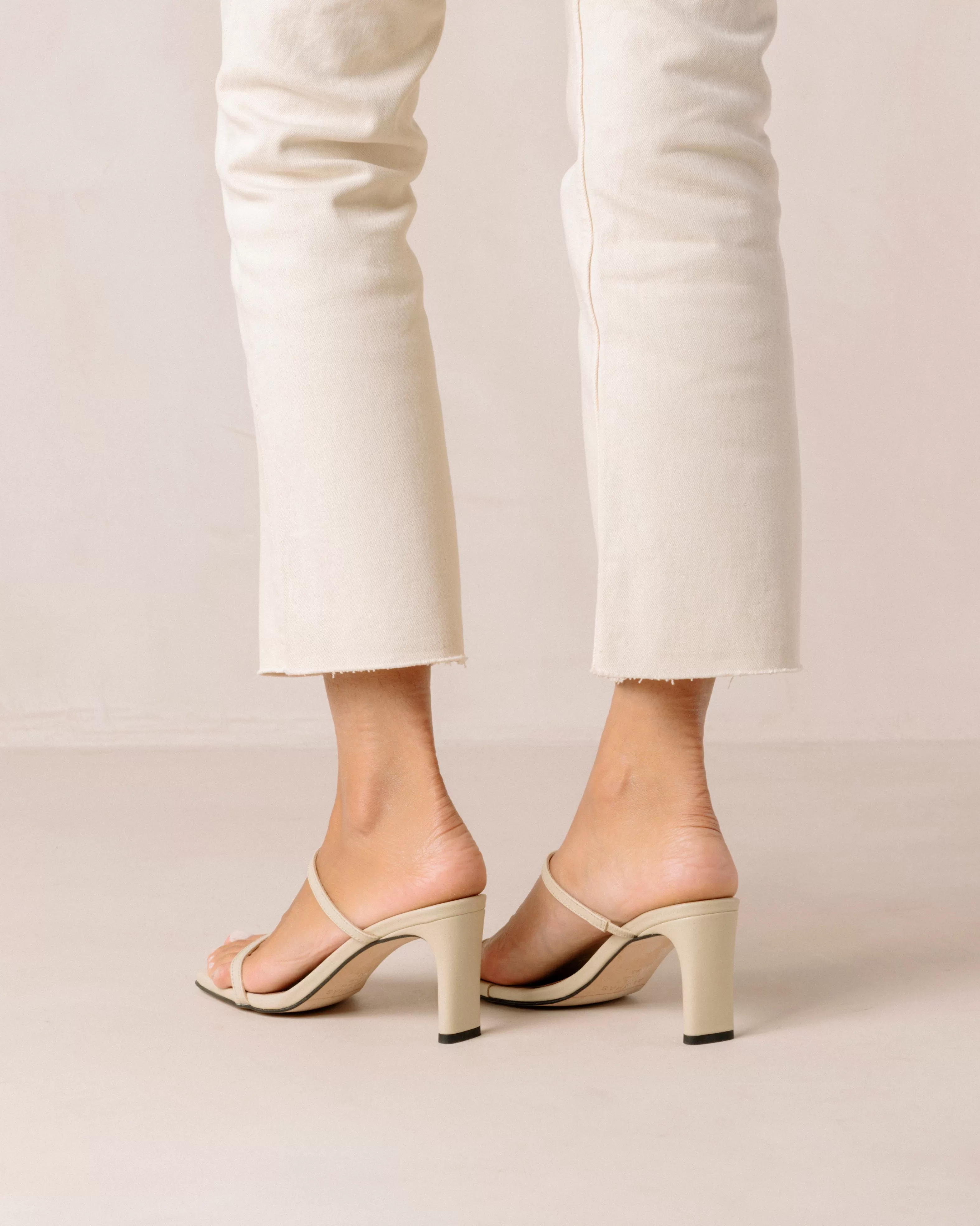 Cannes Beige Leather Sandals