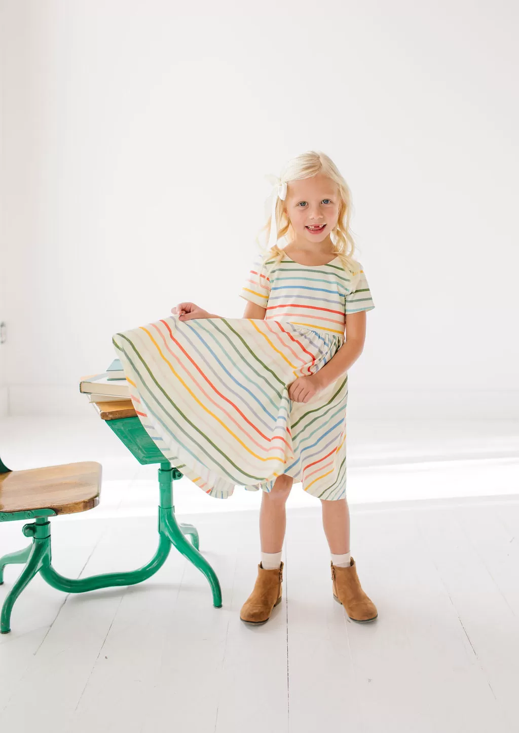 Classic Twirl in Primary Stripe