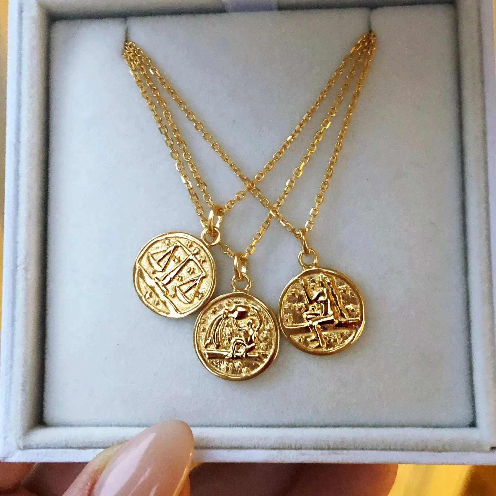 Horoscope Zodiac Engravable Coin Necklace