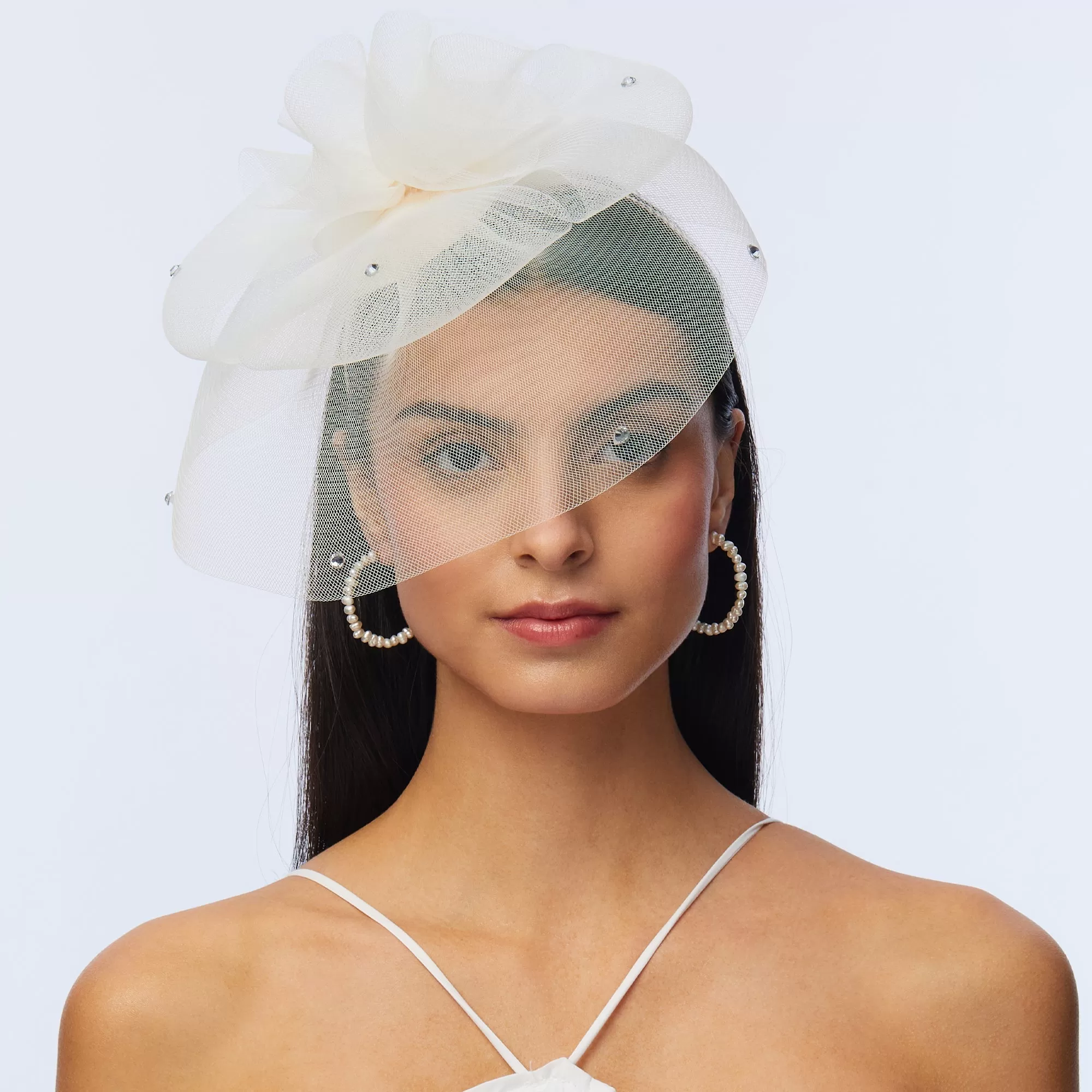 IVORY FLORAL VEIL FASCINATOR