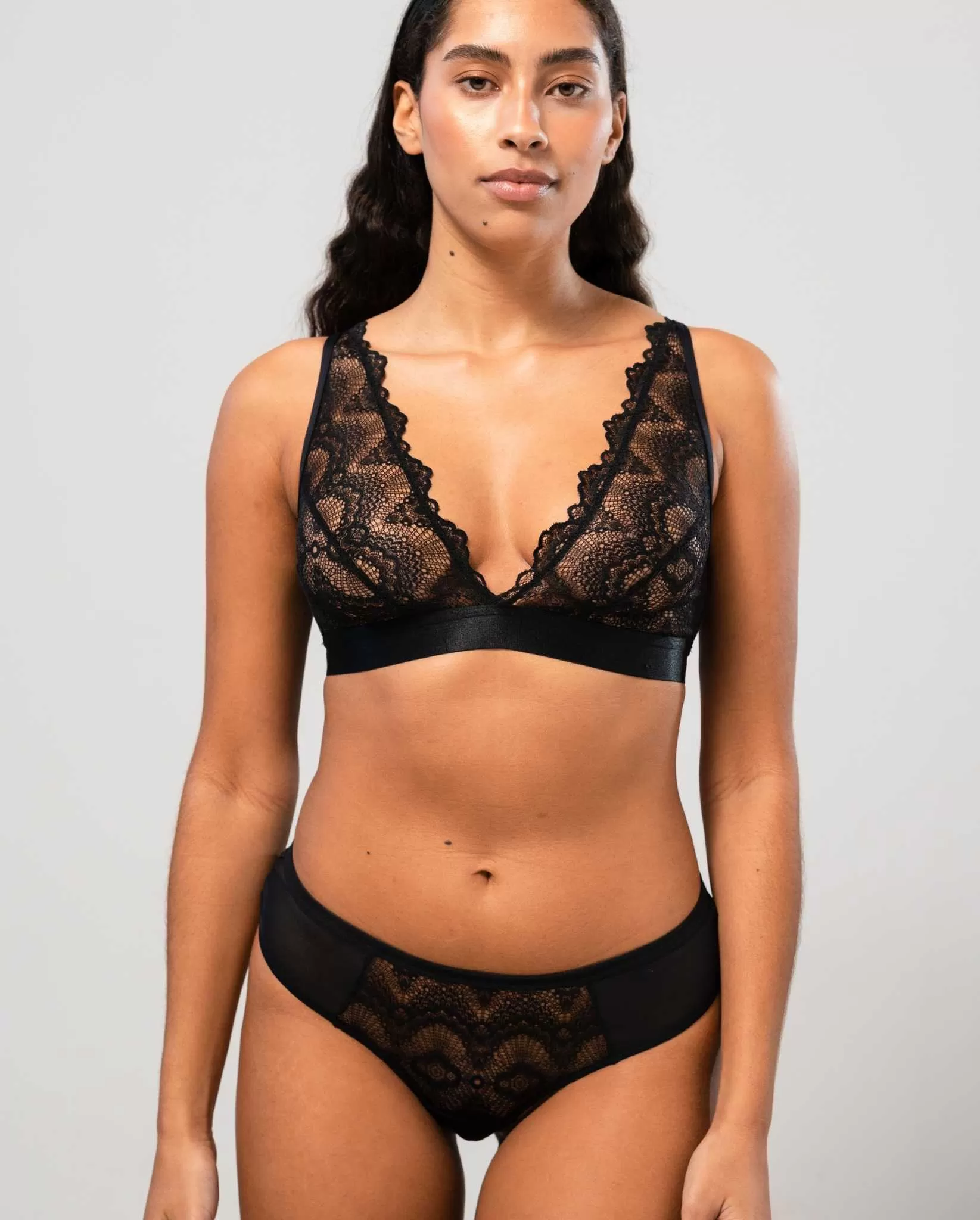 Lace Cheeky Black