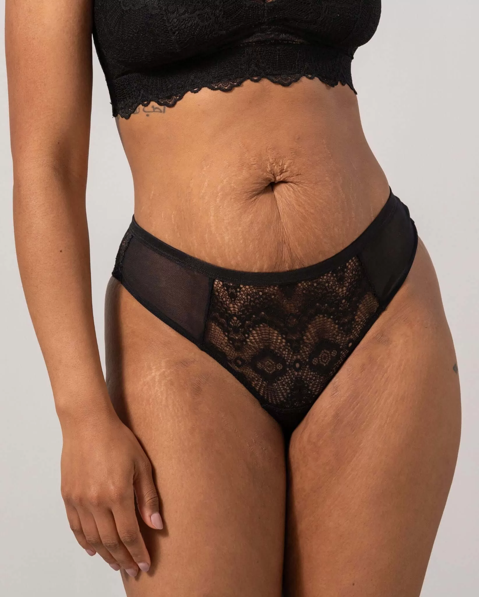 Lace Cheeky Black