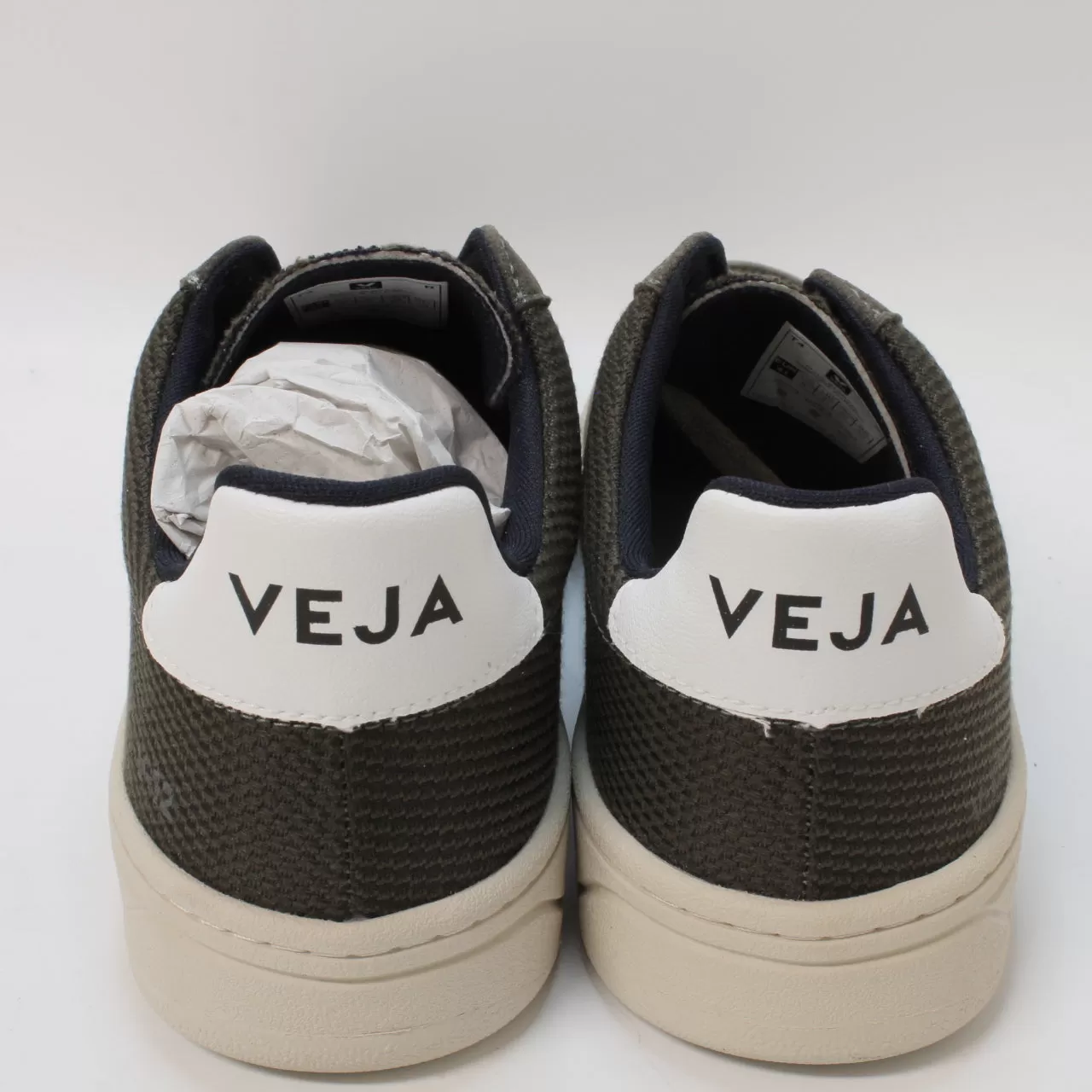 Mens Veja V12 Bmesh Olive White Uk Size 7