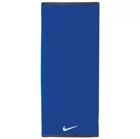 NIKE FUNDAMENTAL TOWEL L