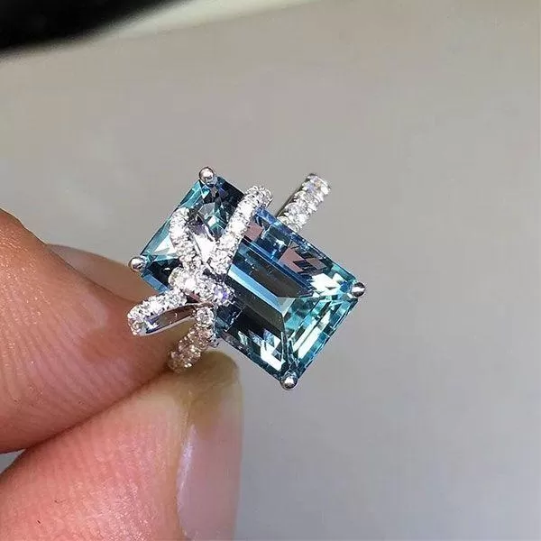 Vintage Aquamarine Bowknot Engagement Ring