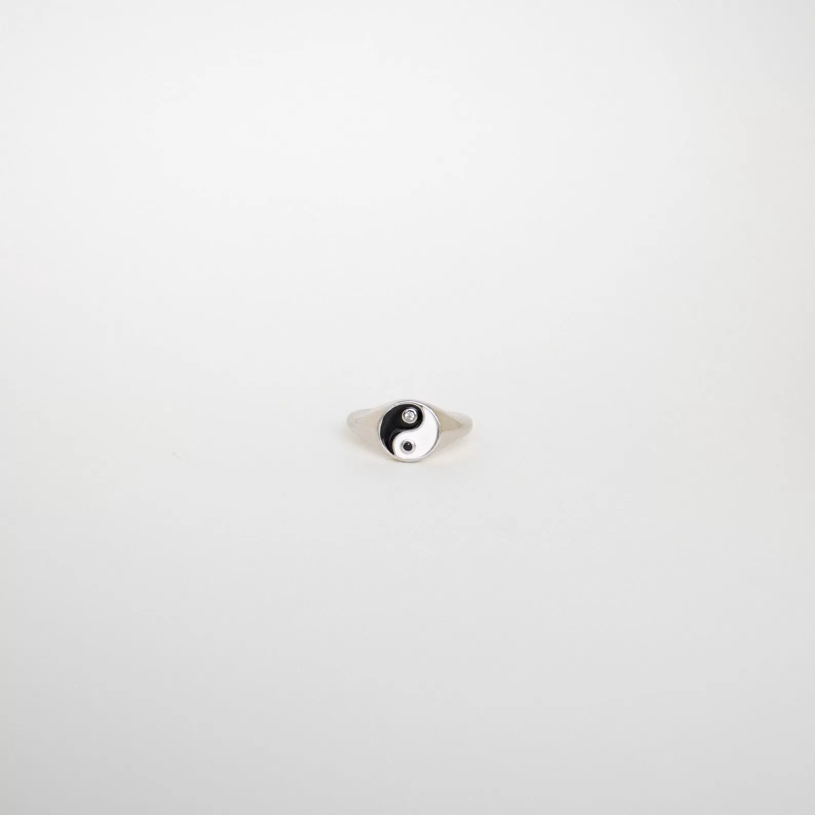 Yin Yang Ring